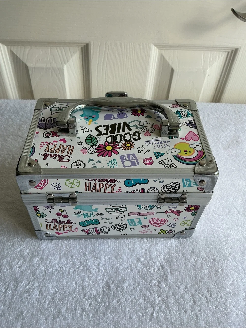 Good Vibes Kids Jewelry Box - White Multicolor
